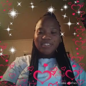 Meet your Posher, Latoya